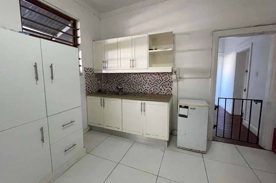 3 Bedroom Property for Sale in Wynberg Western Cape